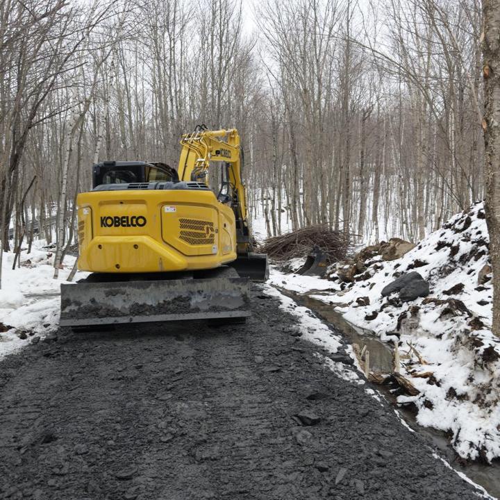 Travaux d’excavation de maisons neuves Estrie